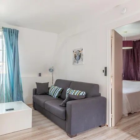 Greeter-nid Douillet A 5 Min Du Port De Apartment *